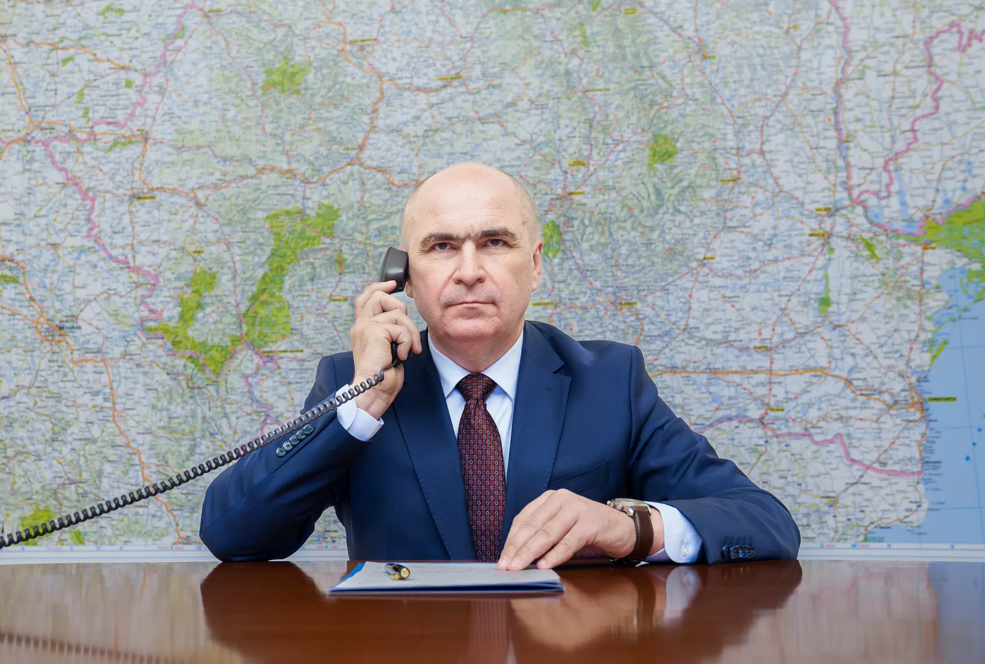 Anunțul ministrului Rogobete despre plata primei zile de concediu medical stârnește reacții: „Rămâneți în guvern! Mergeți în alt partid!”