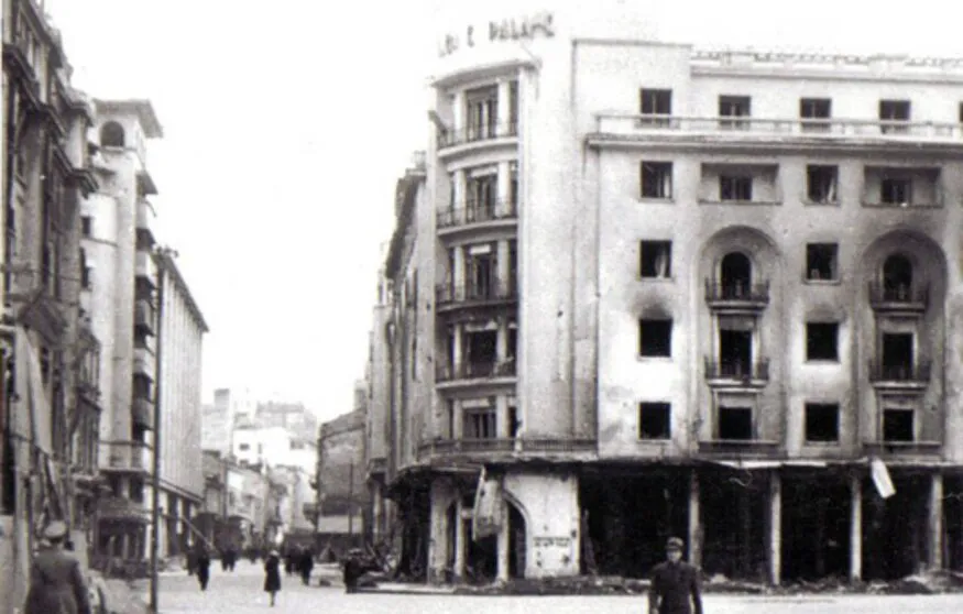 Cel mai periculos hotel din Europa în 1944 era în București. Toți spionii se strângeau acolo! 6 Hotel Athénée Palace în urma bombardamentelor din 1944