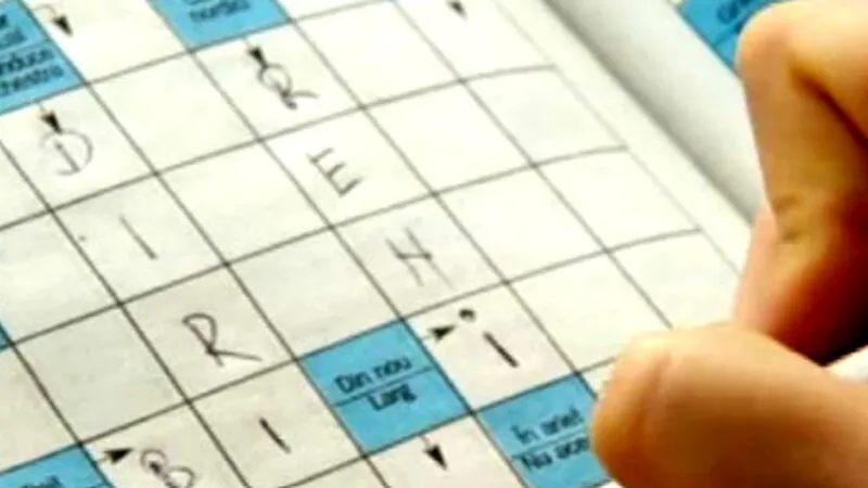 Bancuri. Soția face integrame la trei dimineața, când pe ușă intră soțul mort de beat…