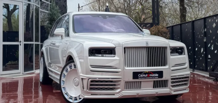 Lux fără limite în fotbalul românesc. Un celebru antrenor poartă la mână un ceas de valoarea unui apartament