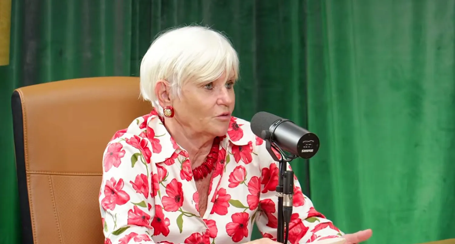 Monica Tatoiu, „doamna știe tot”. A învățat să ghicească viitorul de la un șaman