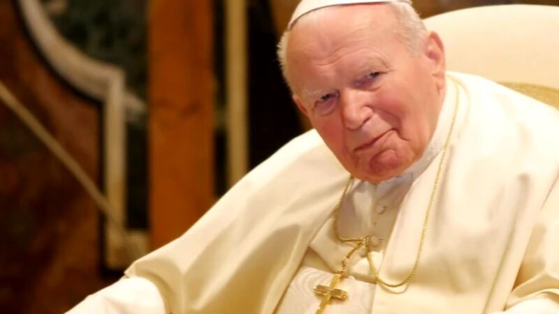Ciudățeniile și pasiunile neștiute ale Papilor. Ce a cerut Papa Ioan Paul al II-lea la ceremonia de învestire