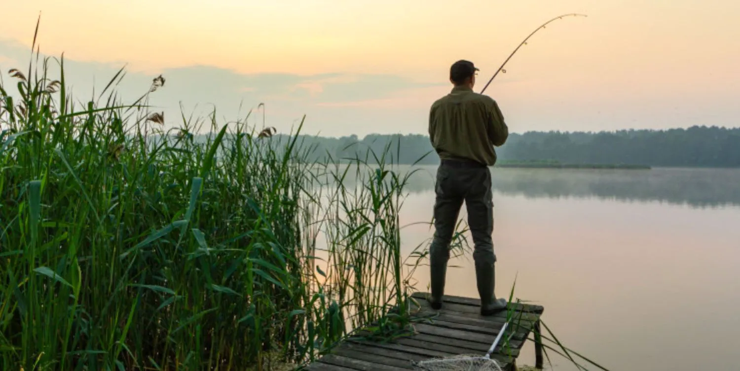 Bancuri. Un tânăr i-a scris peste 700 de scrisori iubitei lui, în care o cere în căsătorie. Cu cine s-a măritat