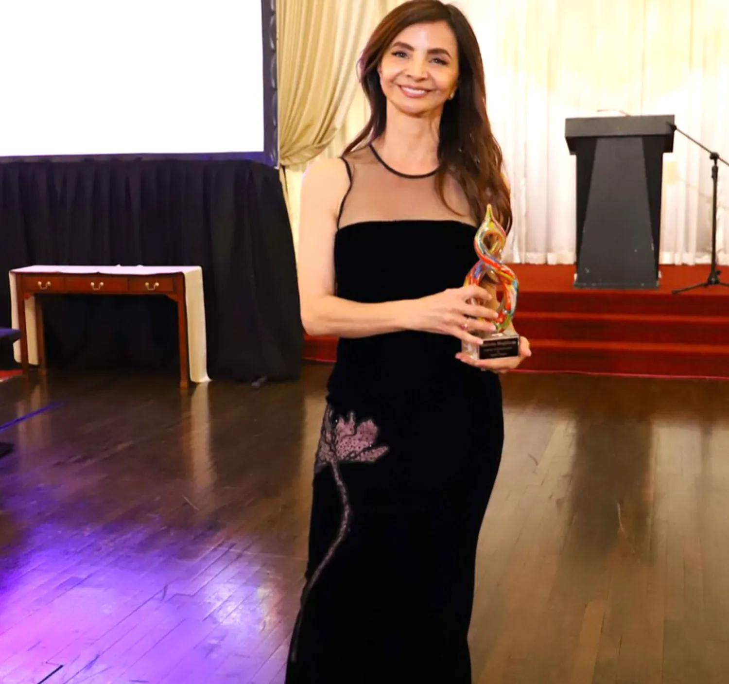 Celebrare a curajului și solidarității feminine la Chicago. Gala femeilor cu influență a fost un adevărat regal