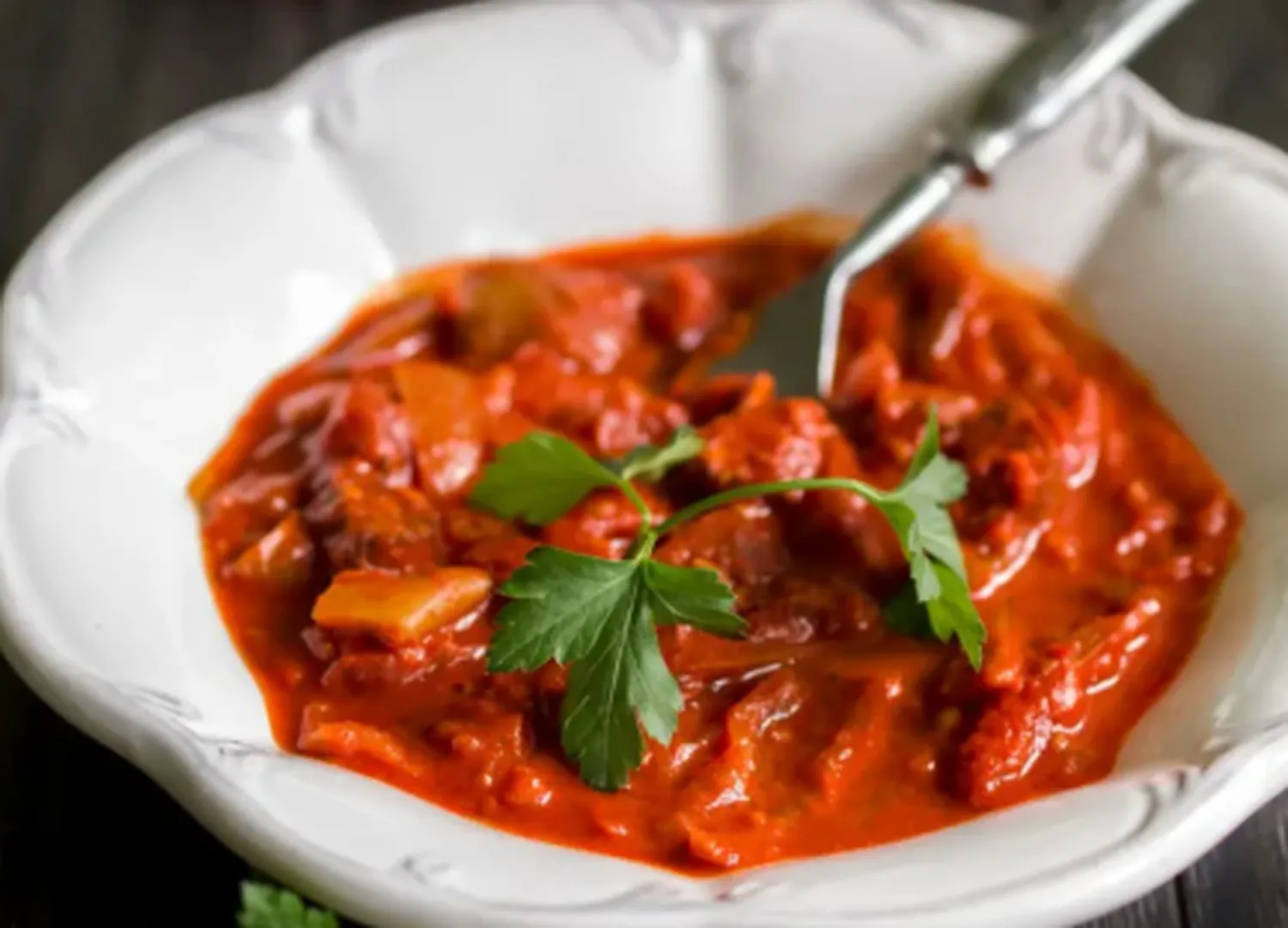 Tocăniță ungurească, deliciul din Postul Paștelui. Rețeta e simplă și foarte gustoasă