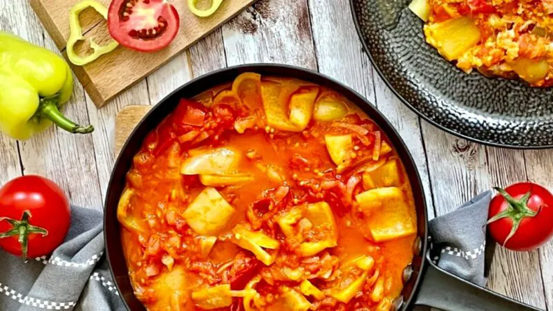 Tocăniță ungurească, deliciul din Postul Paștelui. Rețeta e simplă și foarte gustoasă