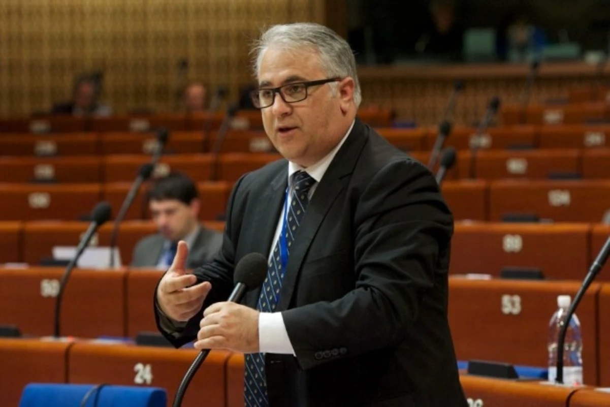 Daciana Sârbu o amenință pe Oana Țoiu cu proces. Consulul României în Dubai se scuză: „Eram pe trei telefoane”