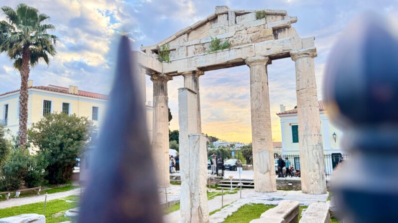 Atenție dacă mergeți în Grecia în vacanță! Reguli noi, interdicții și amenzi pentru turiști