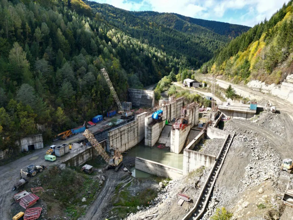 Sebastian Burduja hitrocentrale