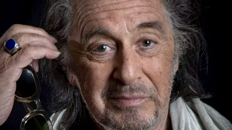 Octogenarul Al Pacino, ceartă în parcare cu iubițica de 32 de ani. Femeia a vrut să se uite în telefonul lui. Video