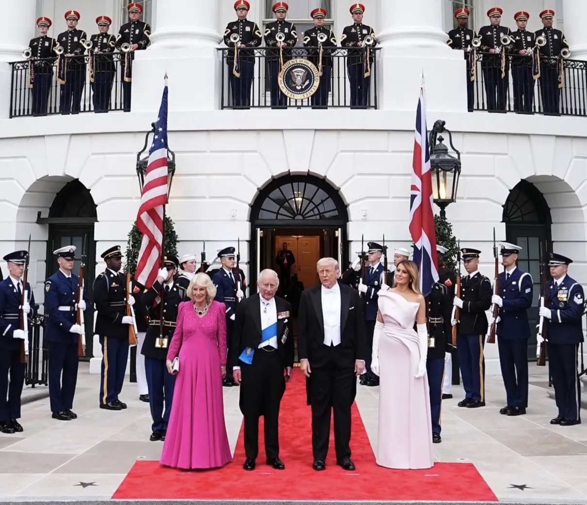 Colier din patrimoniul familiei regale, reapărut după 40 de ani, la gâtul reginei Camilla. Are o istorie veche de 2 secole