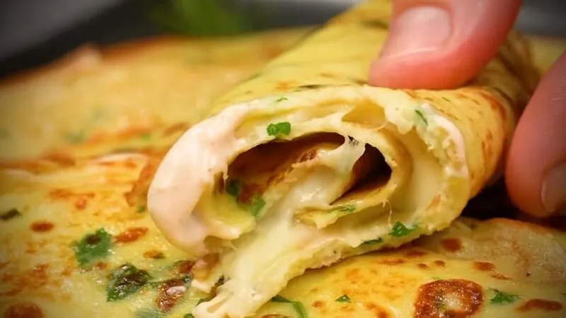 Clătite din varză – faimoasa rețetă virală simplă și ușoară, ideală după mesele bogate de Paște