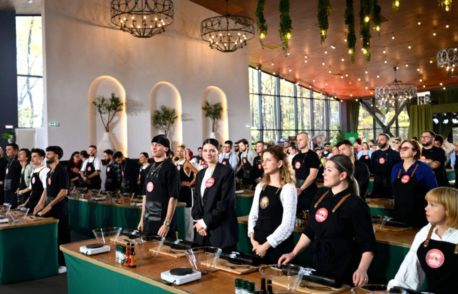 Irina Fodor dă startul bootcamp-ului la Chefi la cuțite. Concurenții vor fi surprinși cu o probă inedită