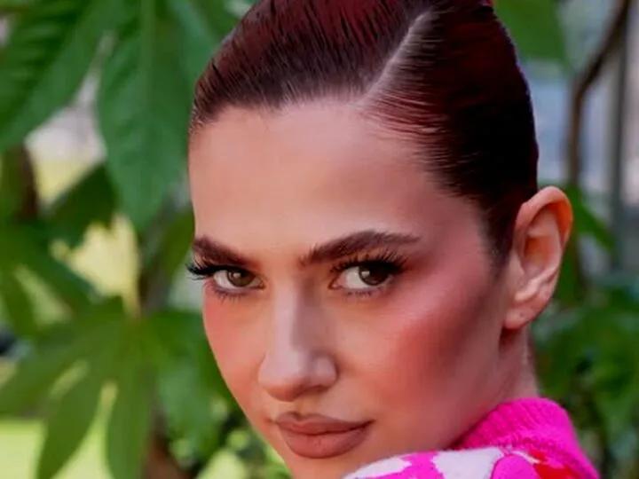 Clipe de panică pentru Lidia Buble. A confundat-o pe Theo Rose cu admiratorul obsesiv