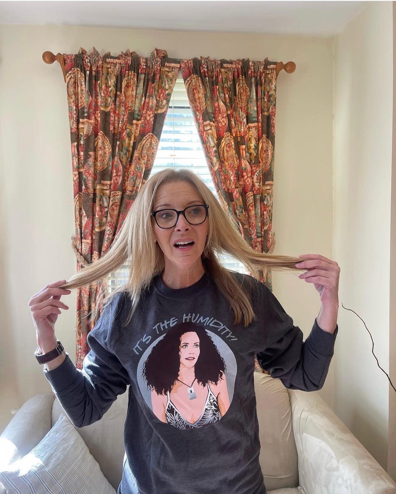 Lisa Kudrow, actrița din „Friends”, dezvăluire bombă. Suma uriașă încasată și azi din serialul fenomen