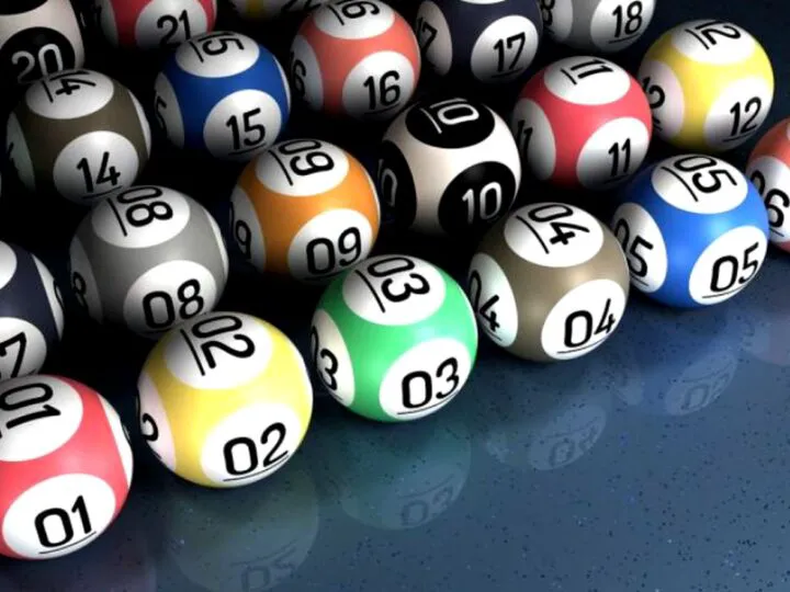 Bancuri. Tată, se zice că mariajul este ca o loterie. Este adevărat? Răspunsul e genial!