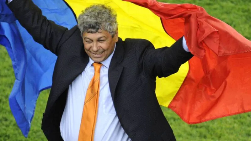 Medic din Franța adus de familia lui Mircea Lucescu să-l salveze. Se pregătește o operație complexă
