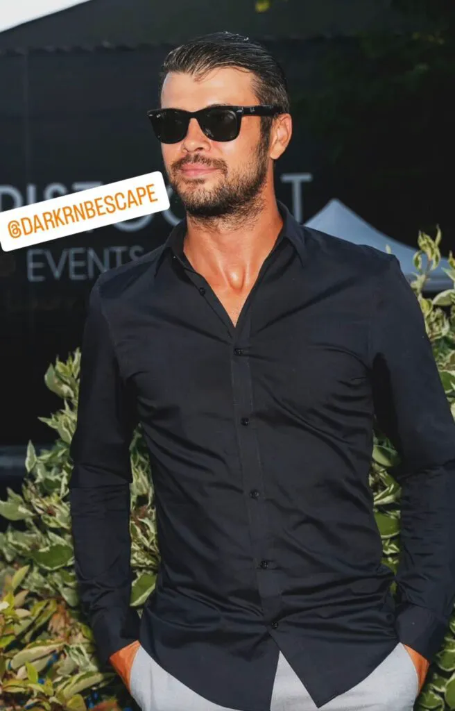 Ex-soțul Oanei Roman țopăie ca Iepurașul de Paște prin Italia. Fiica lui nu-l mai așteaptă