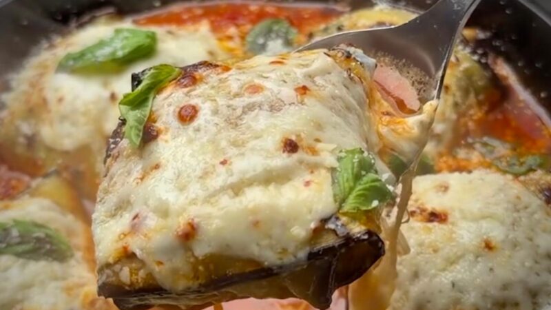 Pachețele de vinete, rețeta mediteraneeană de care vă veți îndrăgosti