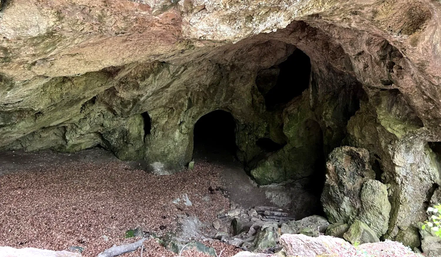 Legenda ascunsă din Munții Perșani. Uriași creați de Dumnezeu pentru a ajuta omenirea, care au dispărut fără urmă