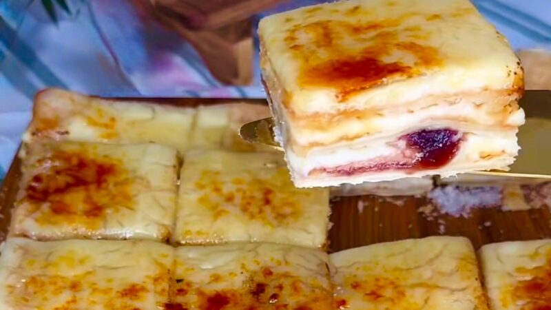 Prăjitura Ana – desertul copilăriei reinterpretat. Rețeta simplă cu foi și cremă fină