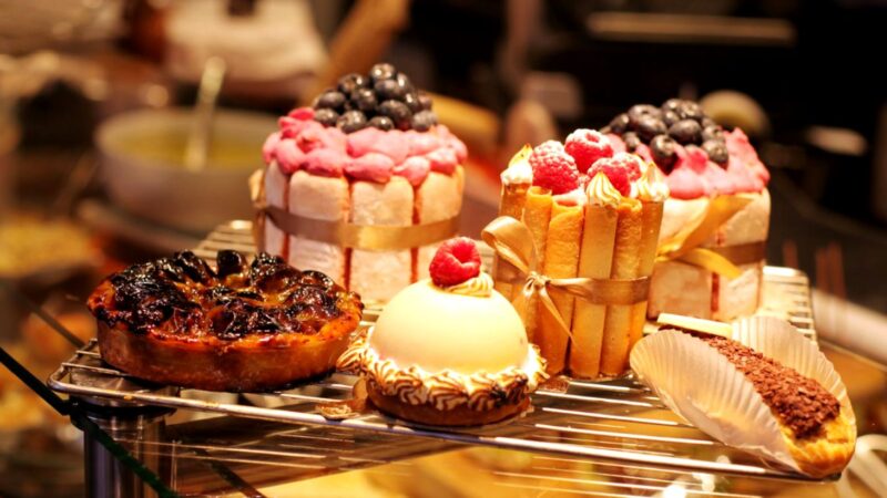 Muzeul cofetăriei, comoara ascunsă din Arad. Un singur om a salvat istoria dulce a țării