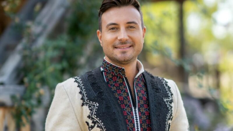 Valentin Sanfira, amintiri prețioase despre bunica care l-a învățat ce înseamnă credința. „Mi-a arătat cum să mă închin și să țin post”