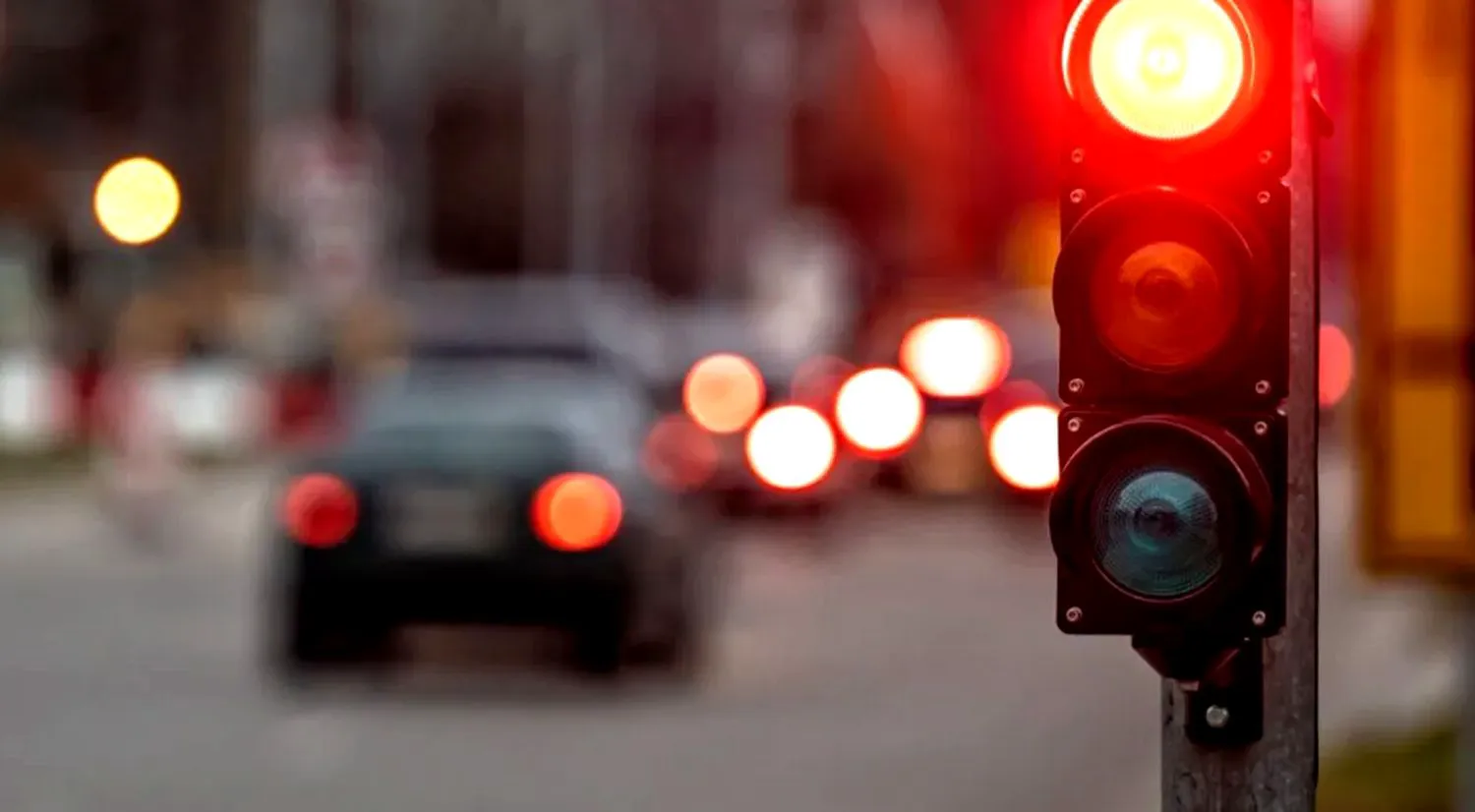 Bancuri. Un turist american se plimba prin Paris cu ghidul său. Ce urmează e genial