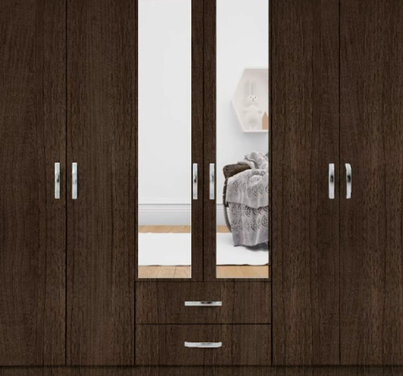 Bancuri. Un surd, un chel și un știrb, prieteni buni, mergeau prin pădure. Dialogul acestora e incredibil!