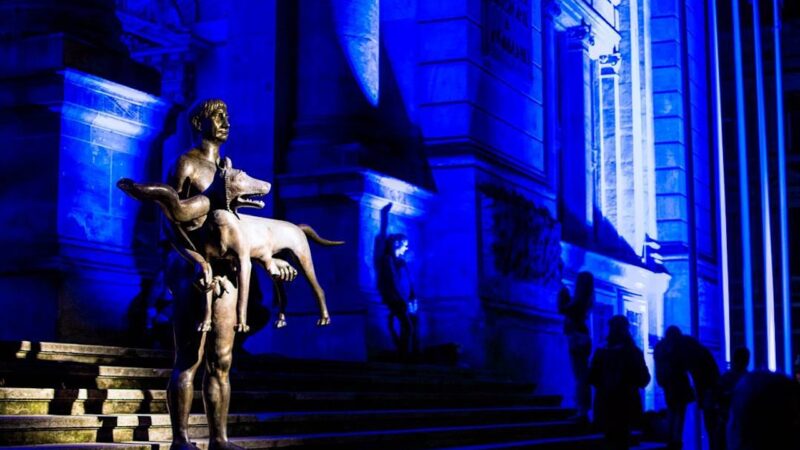 A fost descoperită controversata statuie cu Traian și lupoaica, dispărută din fața Muzeului de Istorie