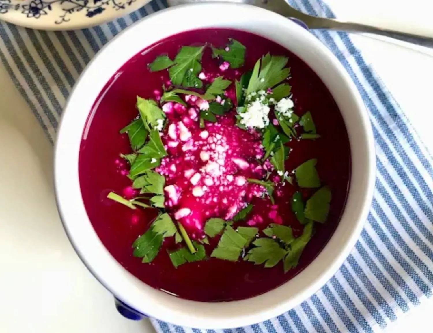 Supa roz, o explozie de vitamine în Postul Paștelui. Rețeta turcească pentru o imunitate de fier