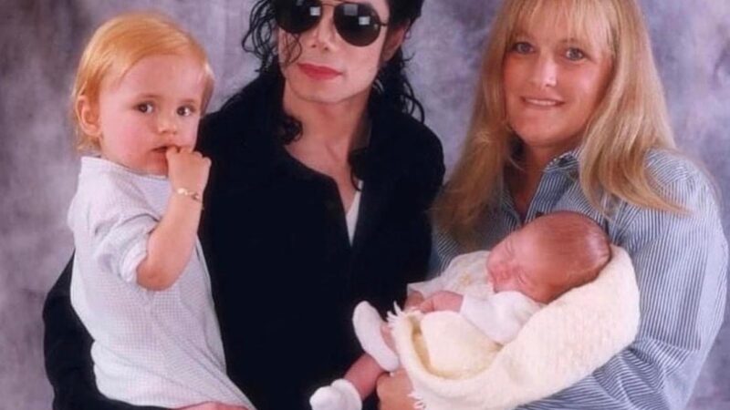 Paris Jackson, reuniune cu mama sa Debbie Rowe. E șocant cum arată astăzi fosta soție a lui Michael Jackson