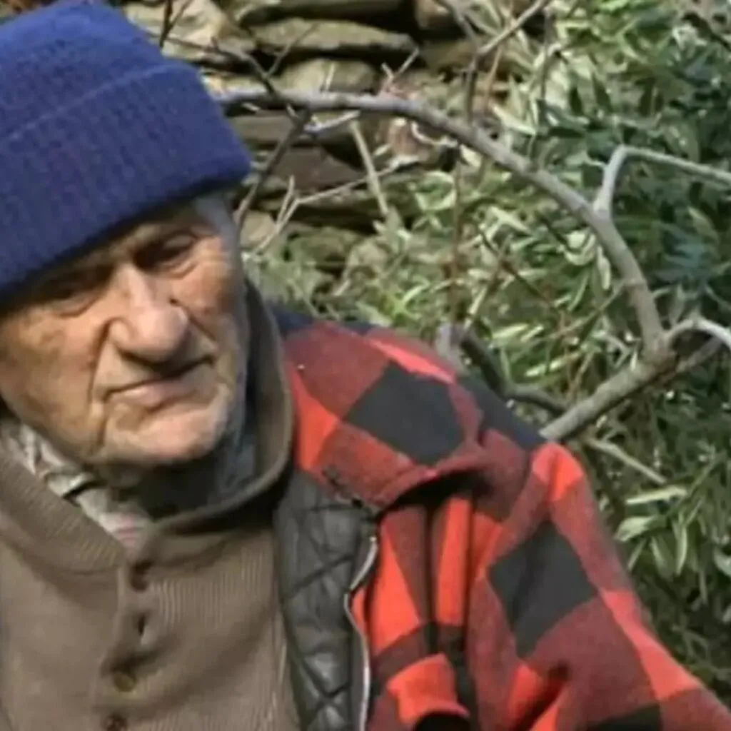 Cazul real care i-a uimit pe medici: A fost trimis acasă să moară, dar a trăit până la 100 de ani. Ce s-a întâmplat după mutarea pe o insulă „magică”