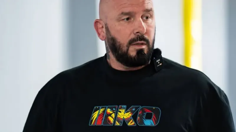 S-a aflat! Ce secret ascunde Cătălin Zmărăndescu și cum arată cocoșul sportivului care i-a lăsat pe toți cu gura căscată