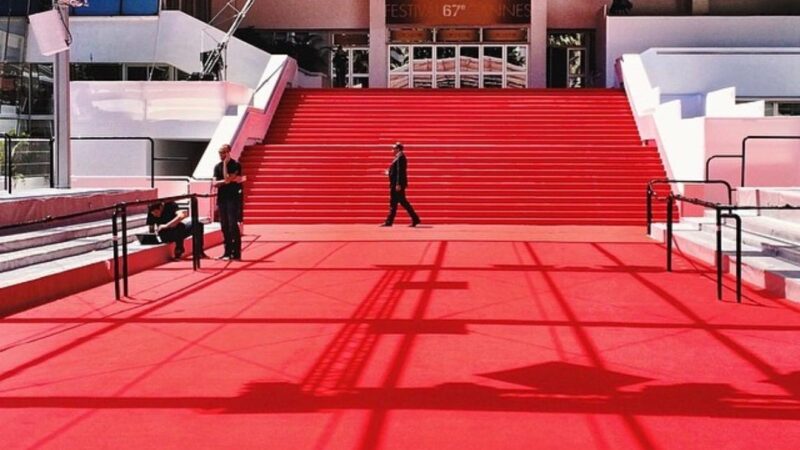 Povestea unei legende: covorul roșu de la Cannes. Cum a devenit simbolul suprem al glamourului mondial