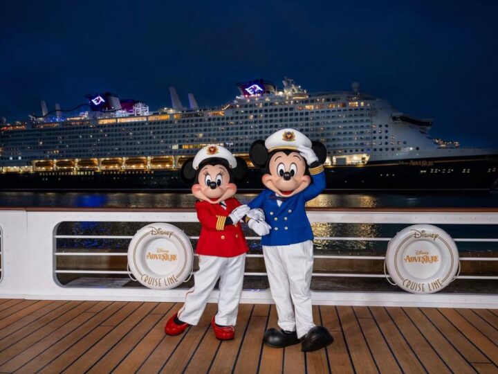 Șoc în industria croazierelor. Angajați de pe navele Disney, implicați în pornografie infantilă internațională