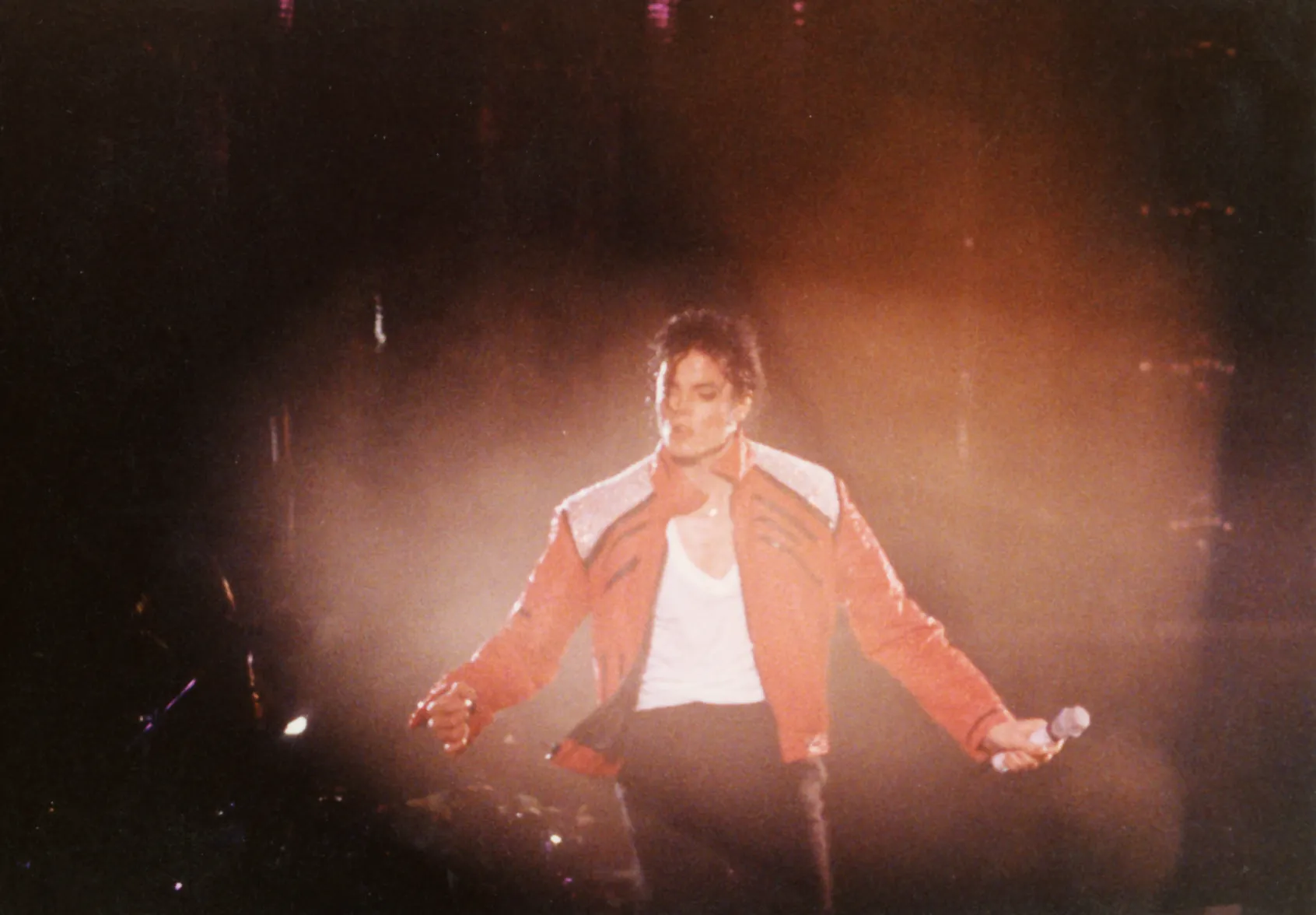 Michael Jackson în timpul turneului mondial „Dangerous” la Monza, Italia, în 1992. (foto: Wikipedia)