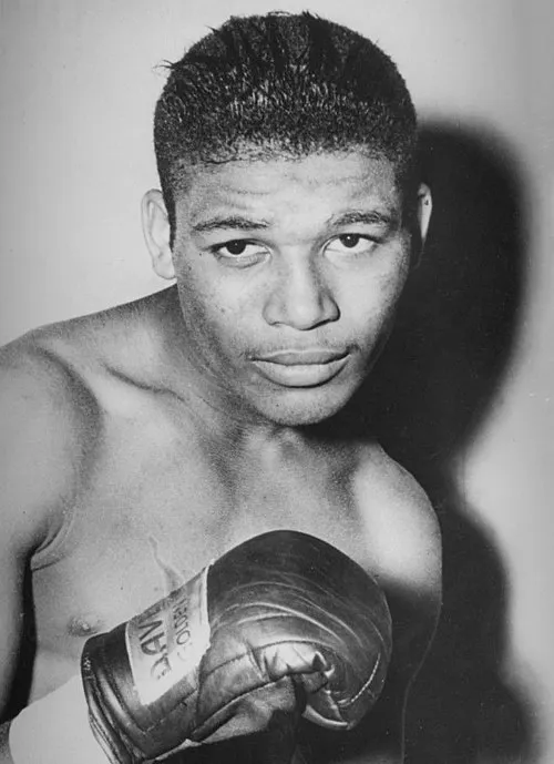 Sugar Ray Robinson în 1947 (foto: Wikipedia)