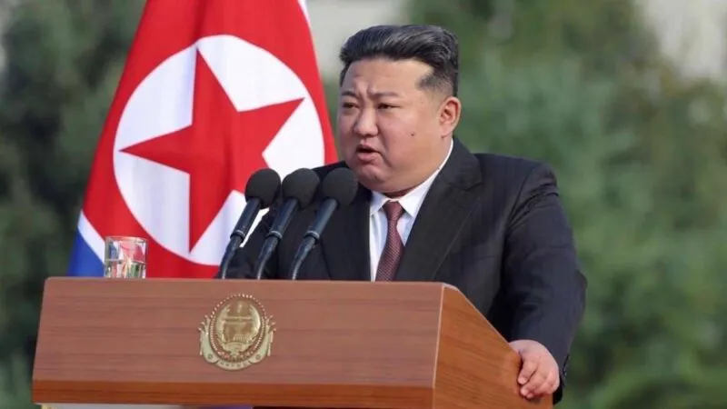 Coreea de Nord a schimbat Constituția. Ce se întâmplă automat dacă Kim Jong Un este ucis