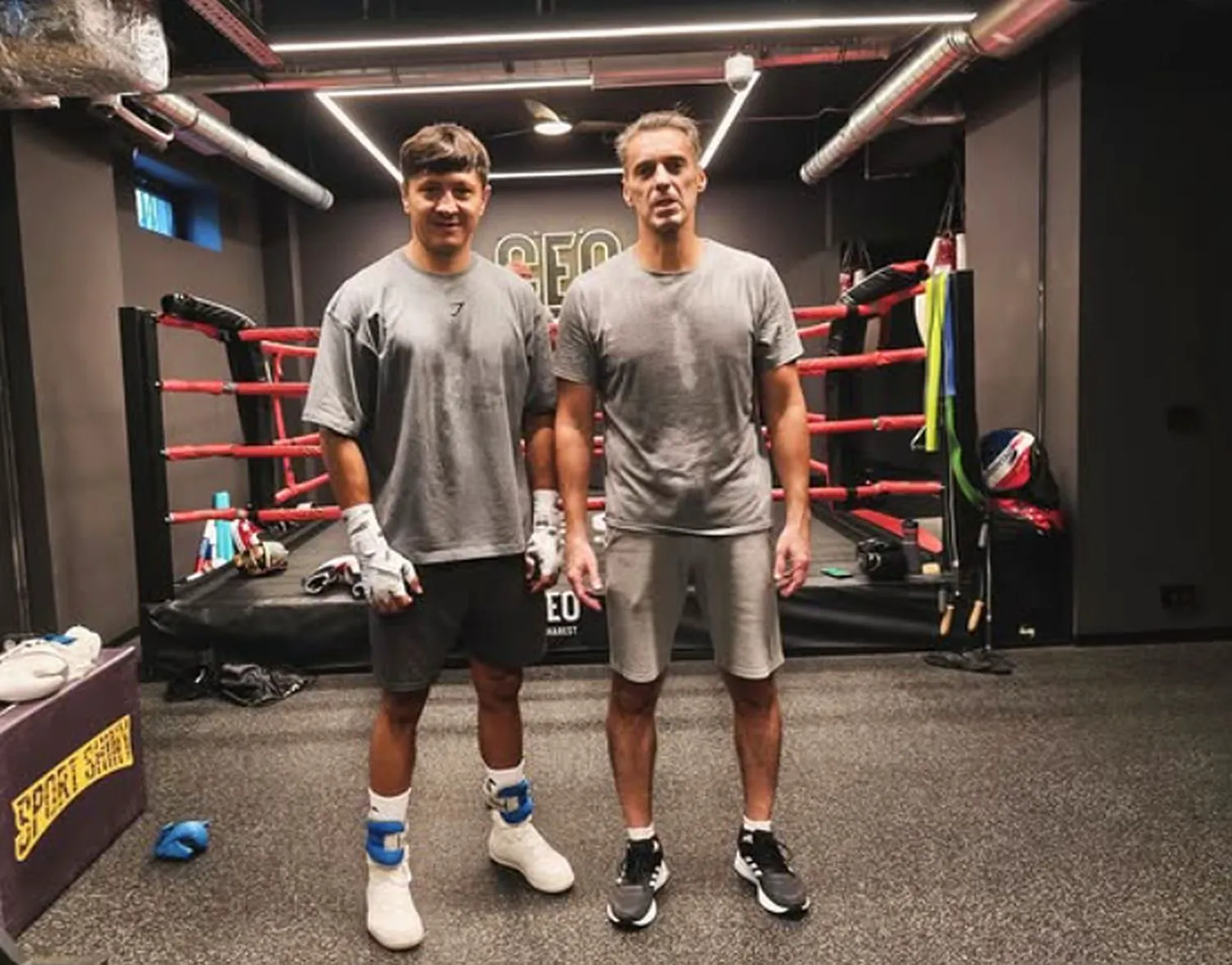 Mircea Badea, pe urmele lui Bruce Lee. Prezentatorul arată public de ce e în stare 3 Mircea Badea, pe urmele lui Bruce Lee. Prezentatorul i-a arătat și lui Denise Rifai de ce e în stare