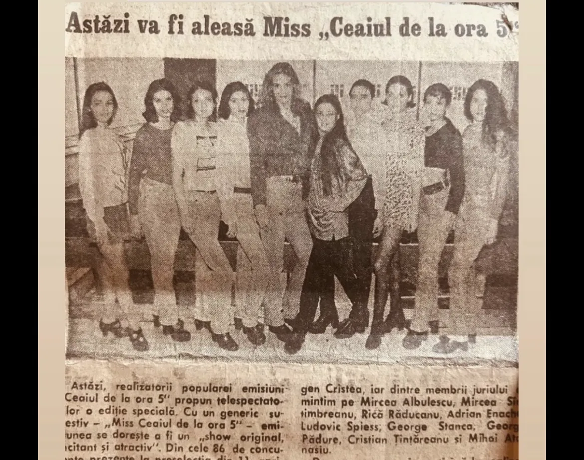 Cum arătau Nicoleta Luciu și Roxana Ciuhulescu înainte de celebritate. Imagine rară din anii ’90