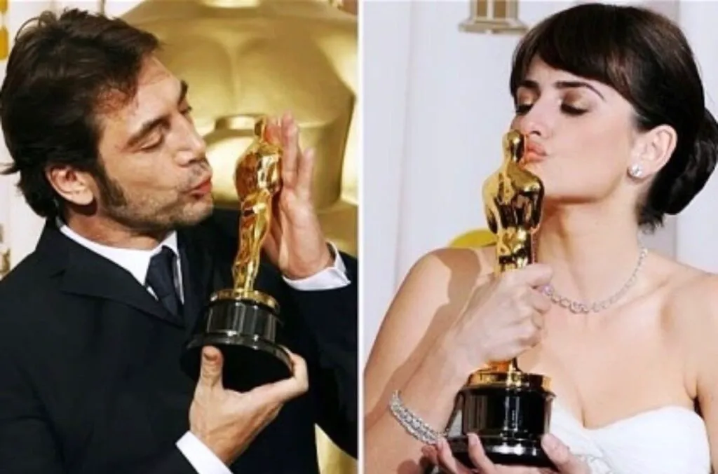 Cum s-au îndrăgostit Penélope Cruz și Javier Bardem. Relația lor a devenit legendă: „Când o văd, nu-mi vine să cred că e soția mea” 3 Cum s-au îndrăgostit Penélope Cruz și Javier Bardem. Relația lor a devenit legendă: „Când o văd, nu-mi vine să cred că e soția mea”
