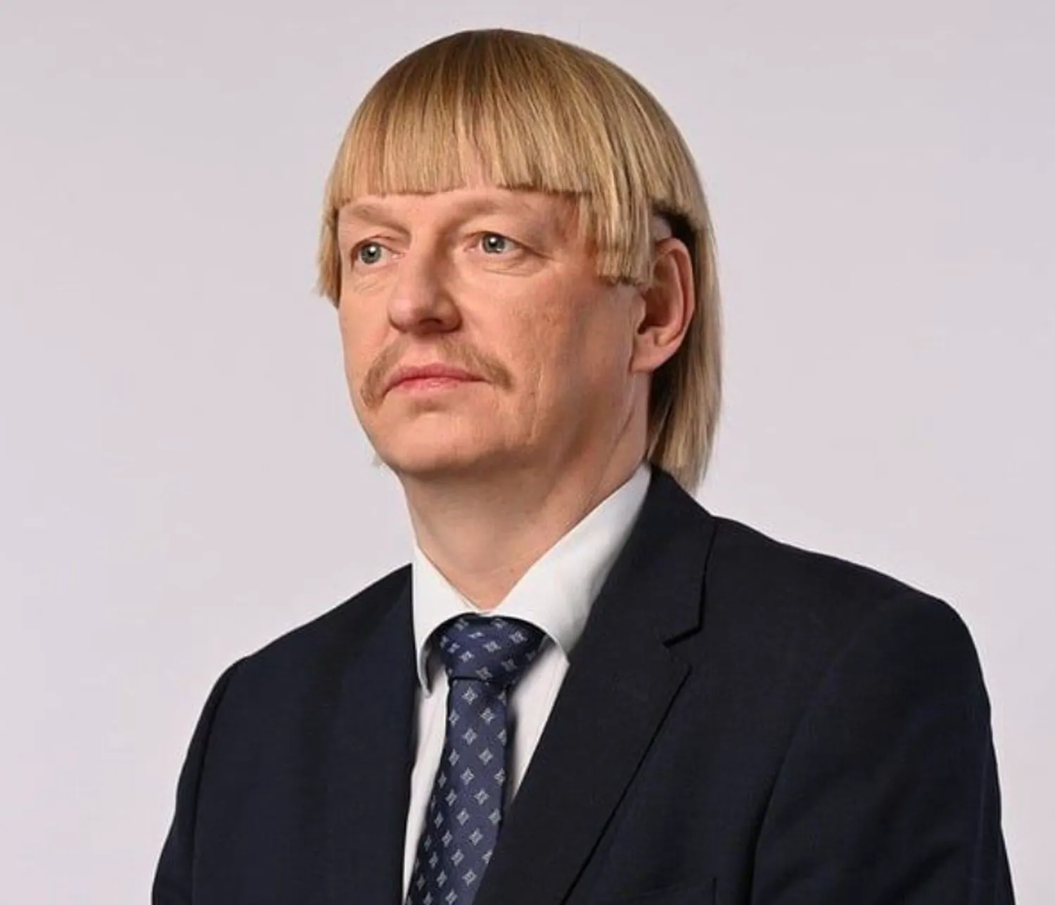 politician estonia tunsoare castron