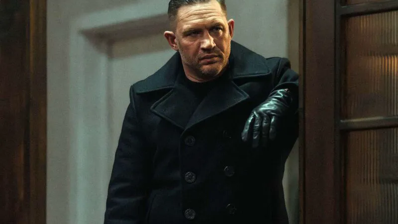 Scandal după scandal pentru Tom Hardy, proaspăt concediat. După Charlize Theron, și Helen Mirren ar fi ajuns la capătul răbdării