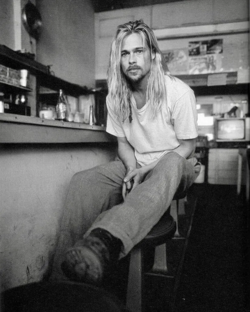 Înainte să fie vedetă de Hollywood, Brad Pitt a trecut printr-o criză: povestea necunoscută a anului 1994
