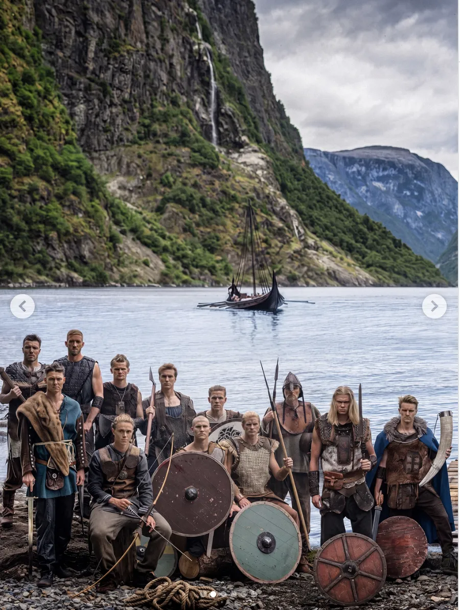 Norvegia a dat lovitura înainte de Cupa Mondială 2026! Naționala s-a transformat în armată de vikingi - Foto 3 Norvegia a dat lovitura înainte de Cupa Mondială 2026! Naționala s-a transformat în armată de vikingi - Foto