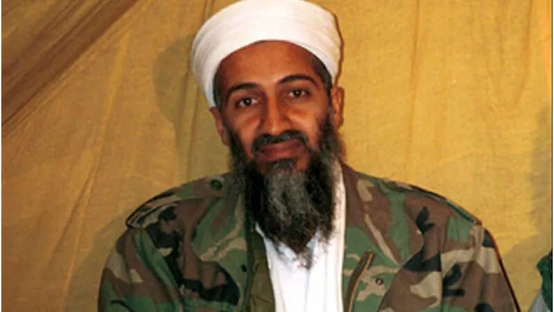 Fiul lui Osama bin Laden, viață de film. De la tabere de antrenament, a ajuns la pictură în Franța