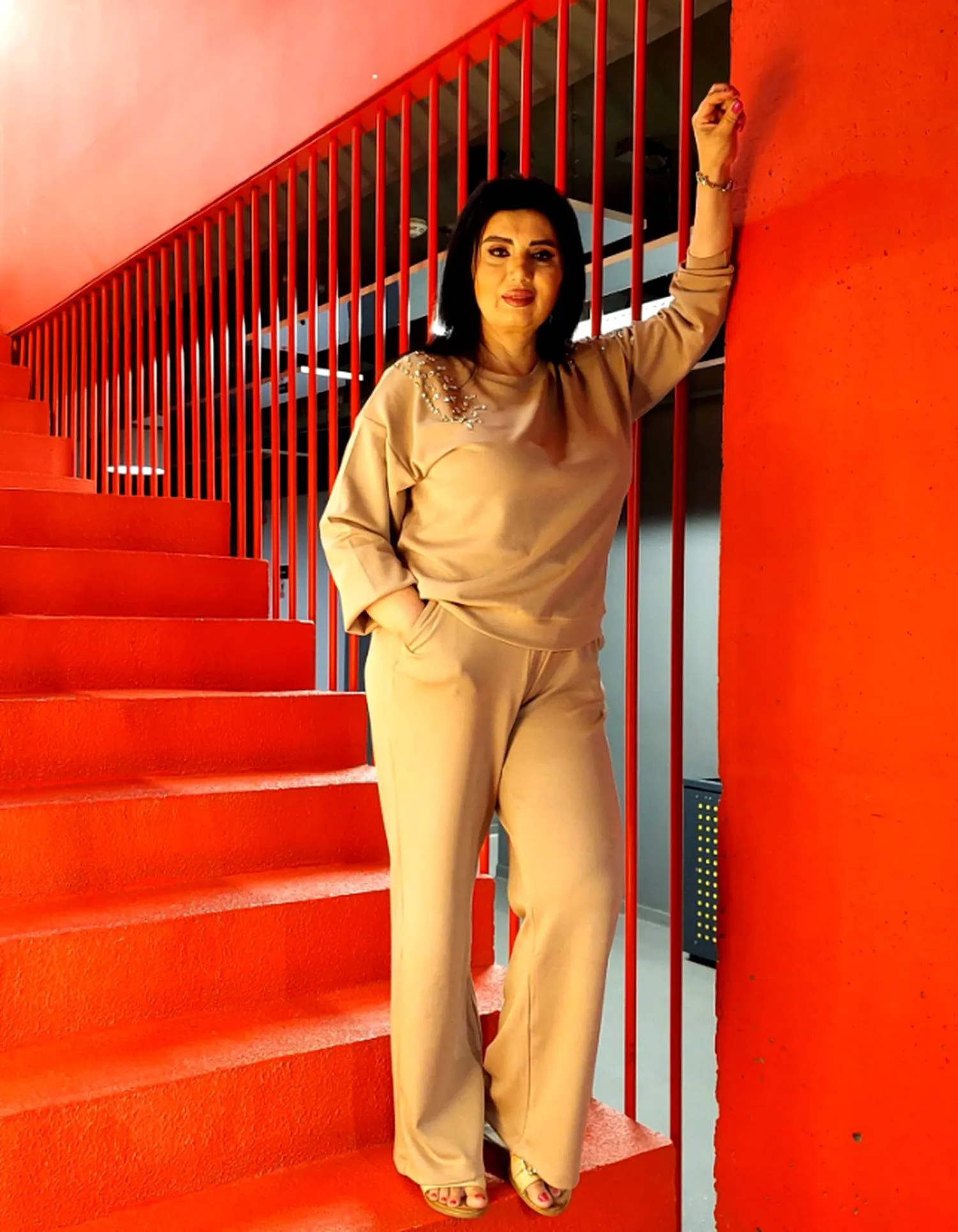 Adriana Bahmuțeanu își face bagajele după scandalul care i-a schimbat viața. Anunțul care a luat pe toată lumea prin surprindere 2 Adriana Bahmuțeanu își face bagajele după scandalul care i-a schimbat viața. Anunțul care a luat pe toată lumea prin surprindere