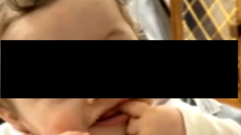 Cazul care a îngrozit Marea Britanie. Verdict șocant în cazul unui băiețel de 13 luni ucis după luni de abuzuri