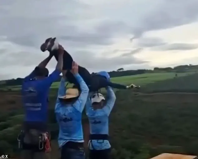Moarte stupidă la bungee jumping! Ce au uitat organizatorii înainte să o arunce în gol 2 Moarte stupidă la bungee jumping! Ce au uitat organizatorii înainte să o arunce în gol